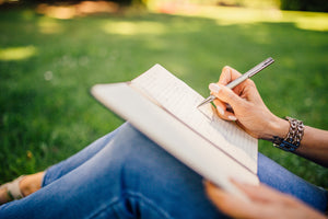 9 Reasons Everyone Should Keep A Journal